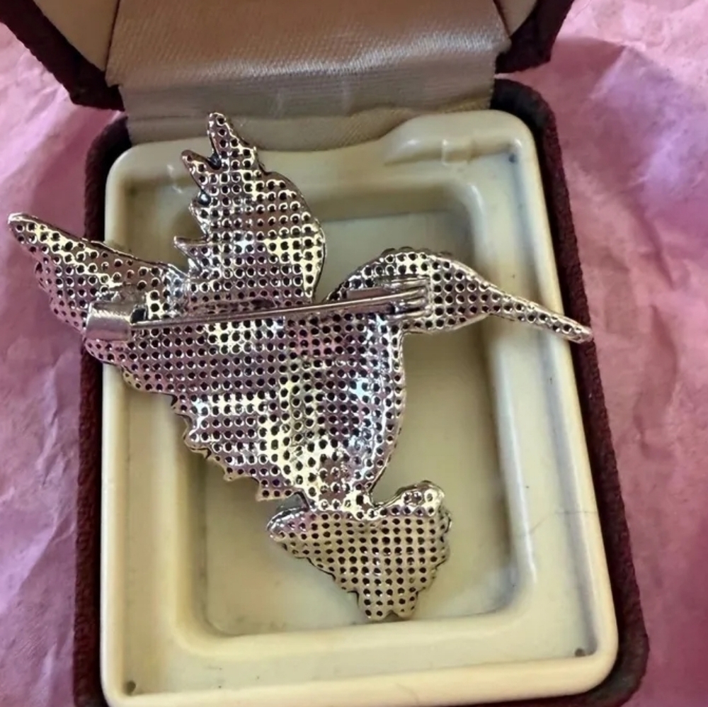 Silvertone crystal hummingbird brooch - Picture 2 of 2